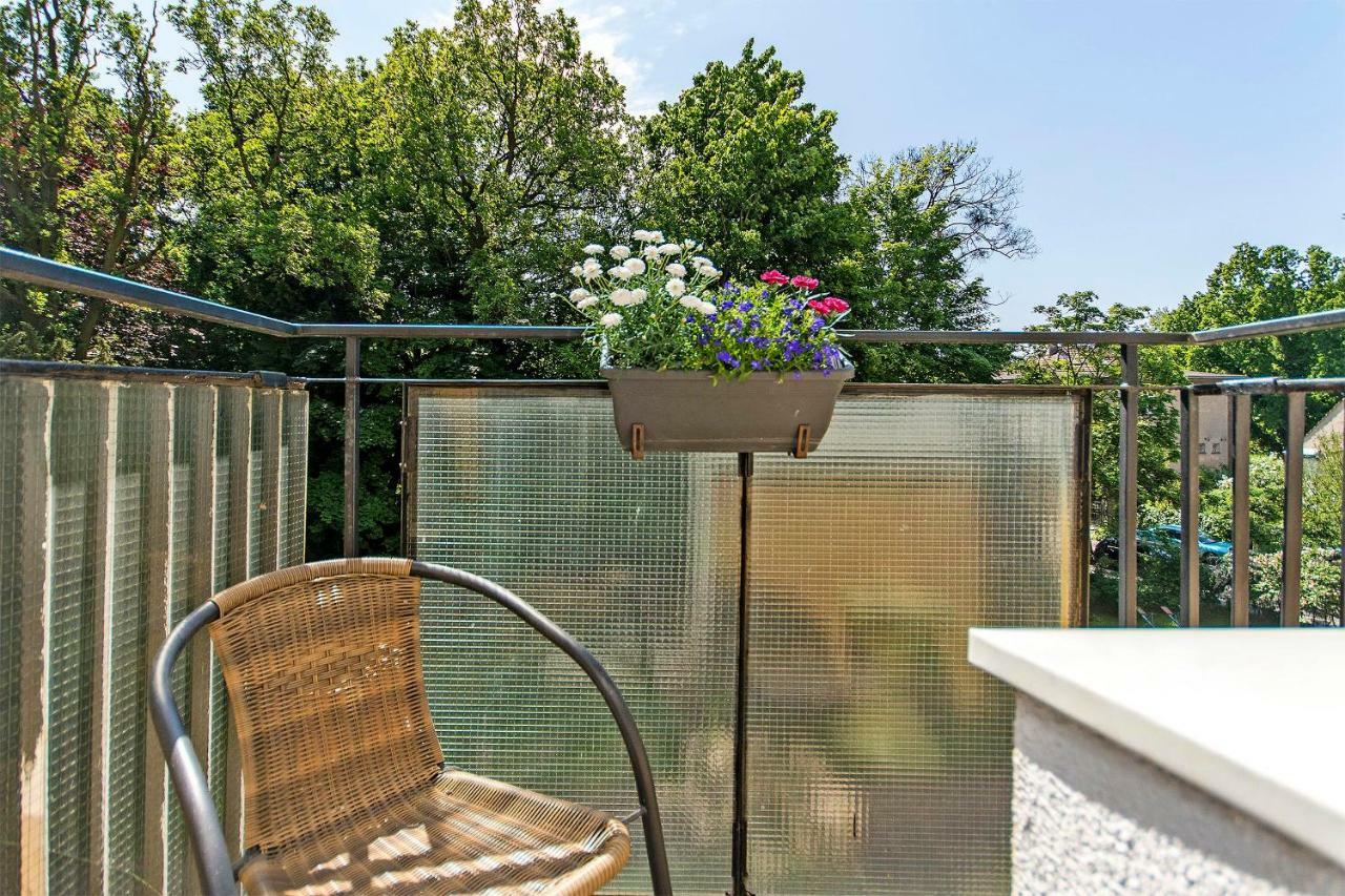 Sunny Suite In Center Of סופוט מראה חיצוני תמונה